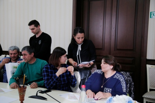 Дербентцы, состоящие в очереди, получили земельные участки от администрации города